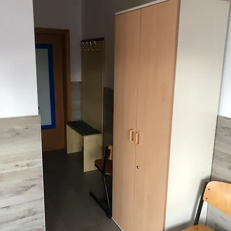 Monteurzimmer Drei Gleichen Homestay