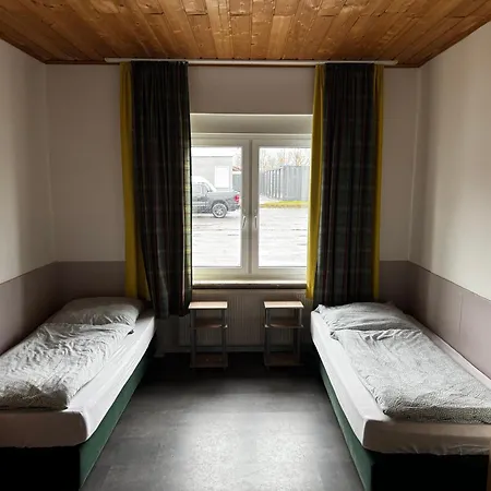 Monteurzimmer Drei Gleichen Homestay *