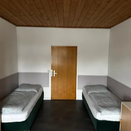 Homestay Monteurzimmer Drei Gleichen *