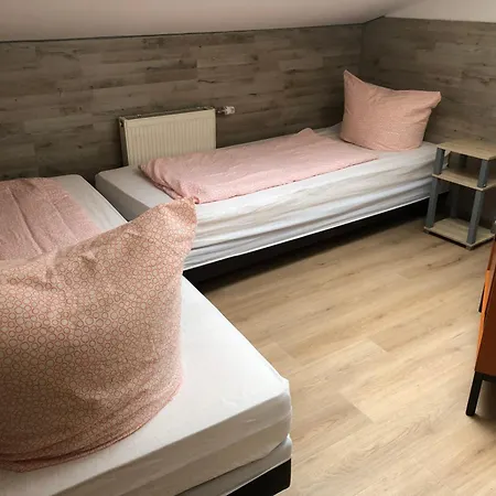 Homestay Monteurzimmer Drei Gleichen